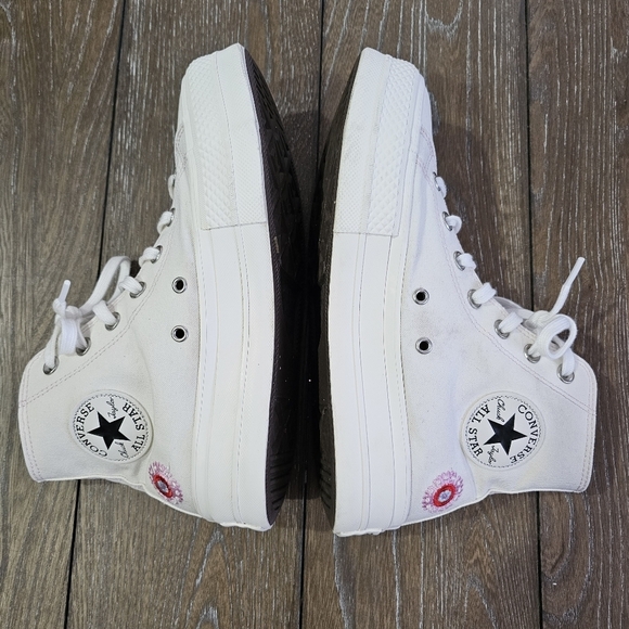Converse Chuck Taylor All Star Lift Platform Floral Embroidery, Womens size 8.5 - Picture 7 of 14